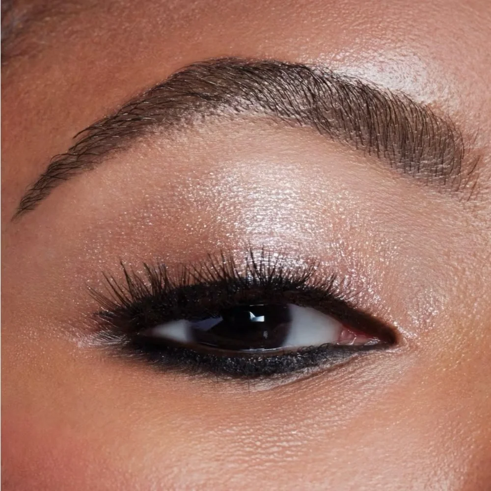 Stila Cosmetics Glisten & Glow Liquid Eye Shadow • Playa